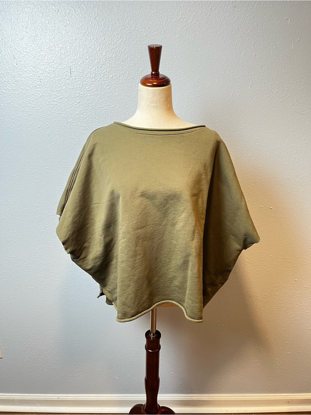 Frank & Eileen Olive Green Original Capelet One Size